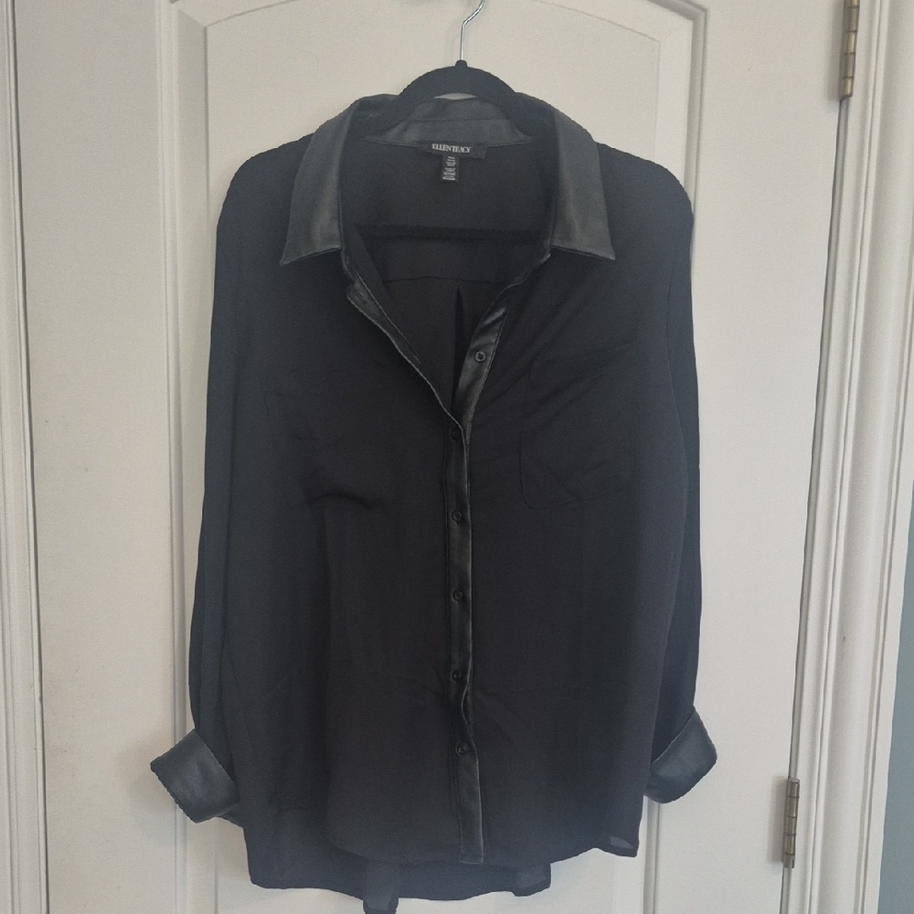 Ellen Tracy Black Shirt with Gray Collar